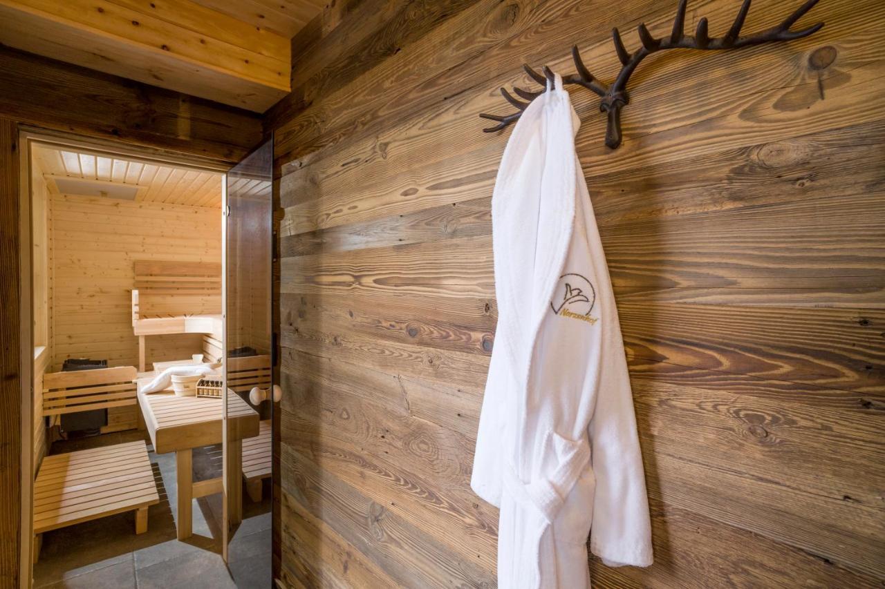 Narzenhof Wellness Chalets, Familien & Luxus Apartments Am Bauernhof Sankt Johann in Tirol Buitenkant foto