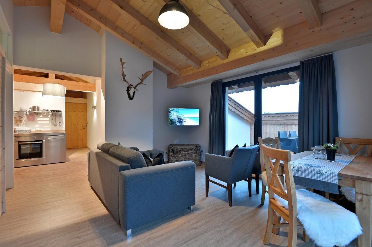 Narzenhof Wellness Chalets, Familien & Luxus Apartments Am Bauernhof Sankt Johann in Tirol Buitenkant foto