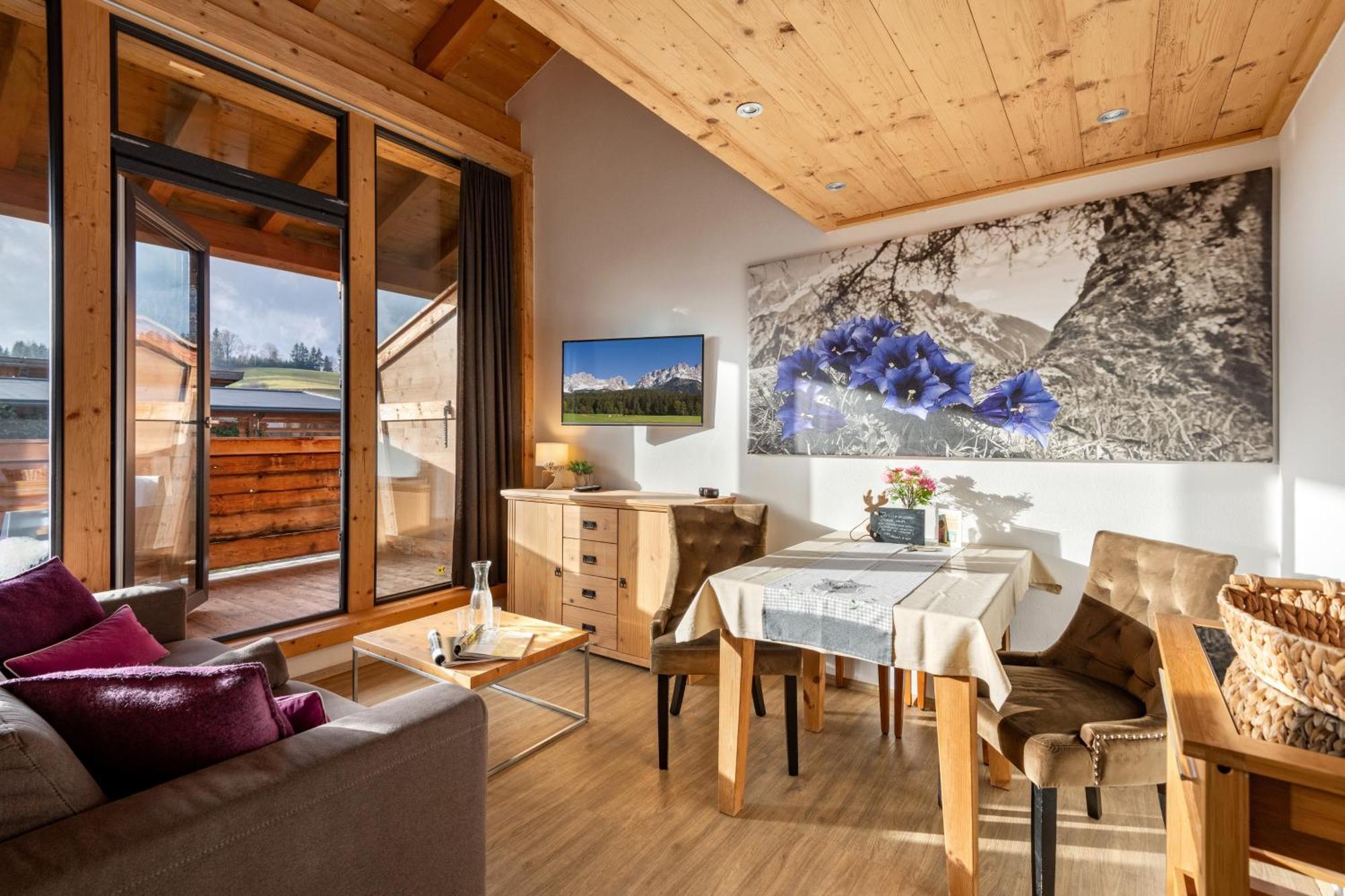 Narzenhof Wellness Chalets, Familien & Luxus Apartments Am Bauernhof Sankt Johann in Tirol Buitenkant foto