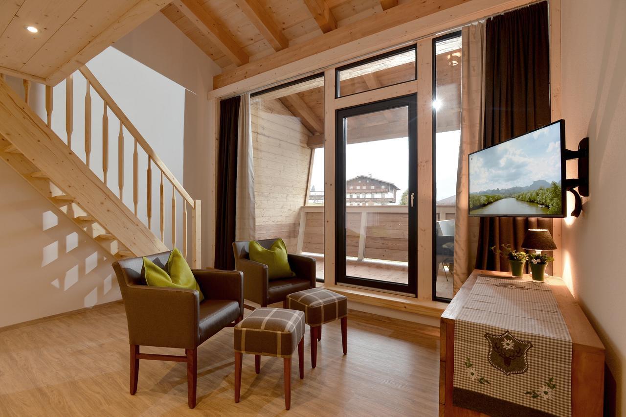Narzenhof Wellness Chalets, Familien & Luxus Apartments Am Bauernhof Sankt Johann in Tirol Buitenkant foto